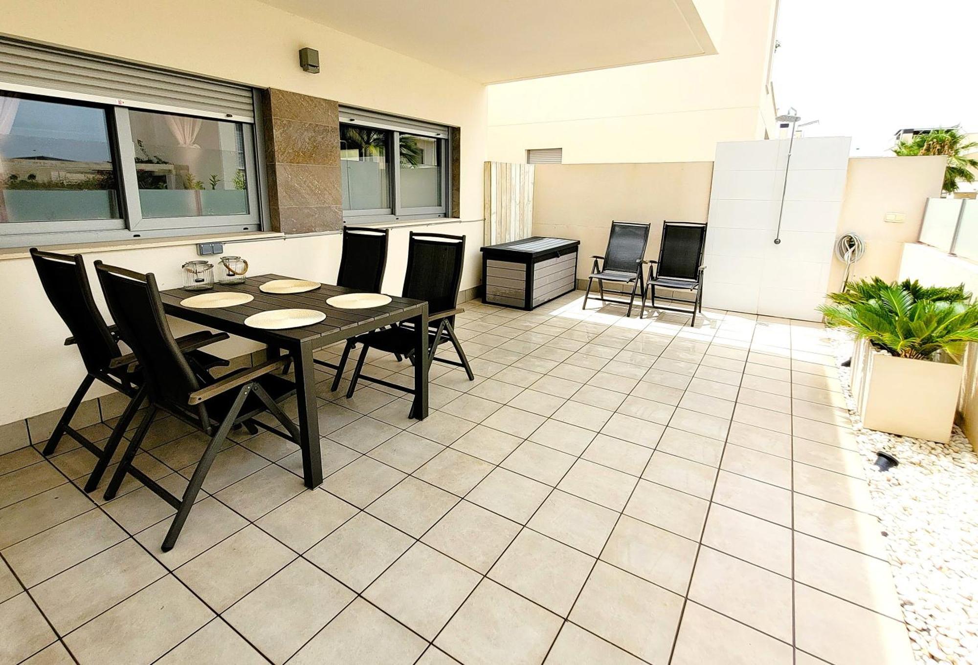 Apartment Pmt01 - Modern, Luxury With Heated Pool